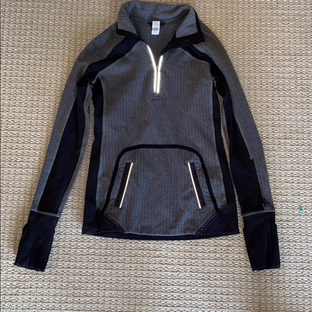 Size 12 Ivivva Pullover